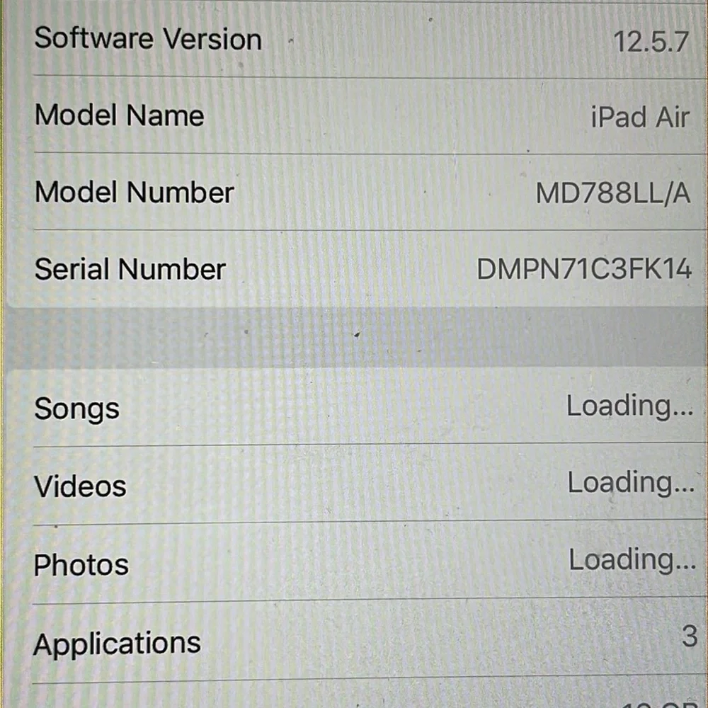 Apple iPad Air 1st generation- silver